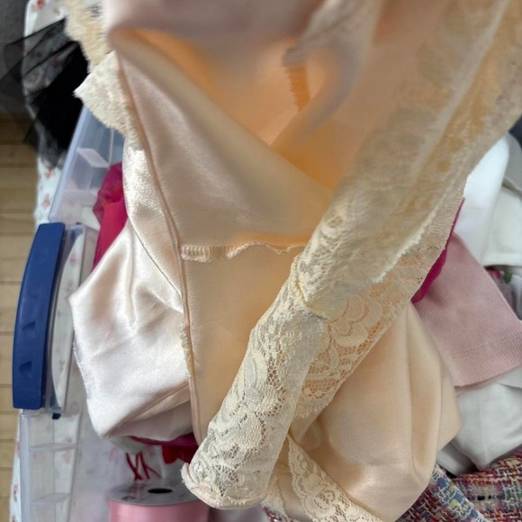 SOLD - Picture 4 of 6